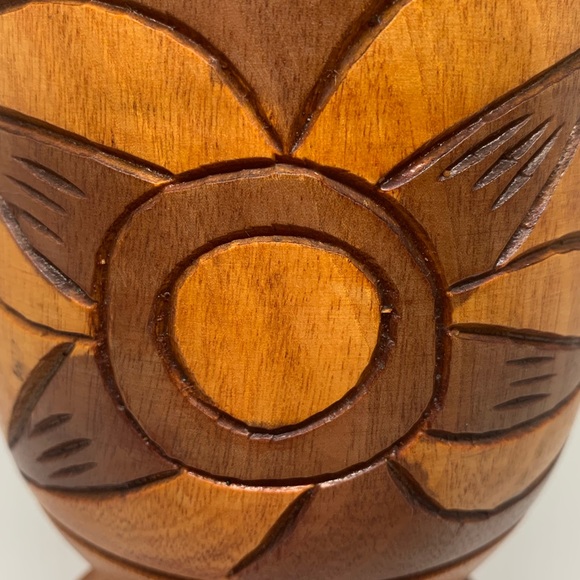 Vintage Hand Carved Wood Footed Mortar and Pestle Set! - Picture 11 of 11